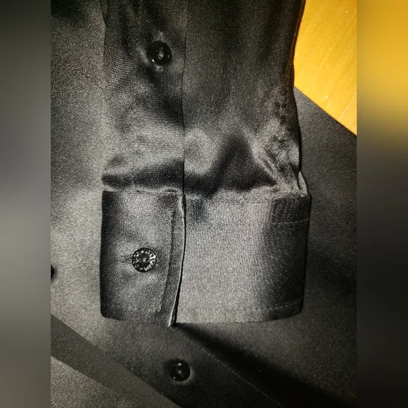 Dolce Gabbana Black 100% Silk tuxedo shirt pleated back pearl logo buttons M